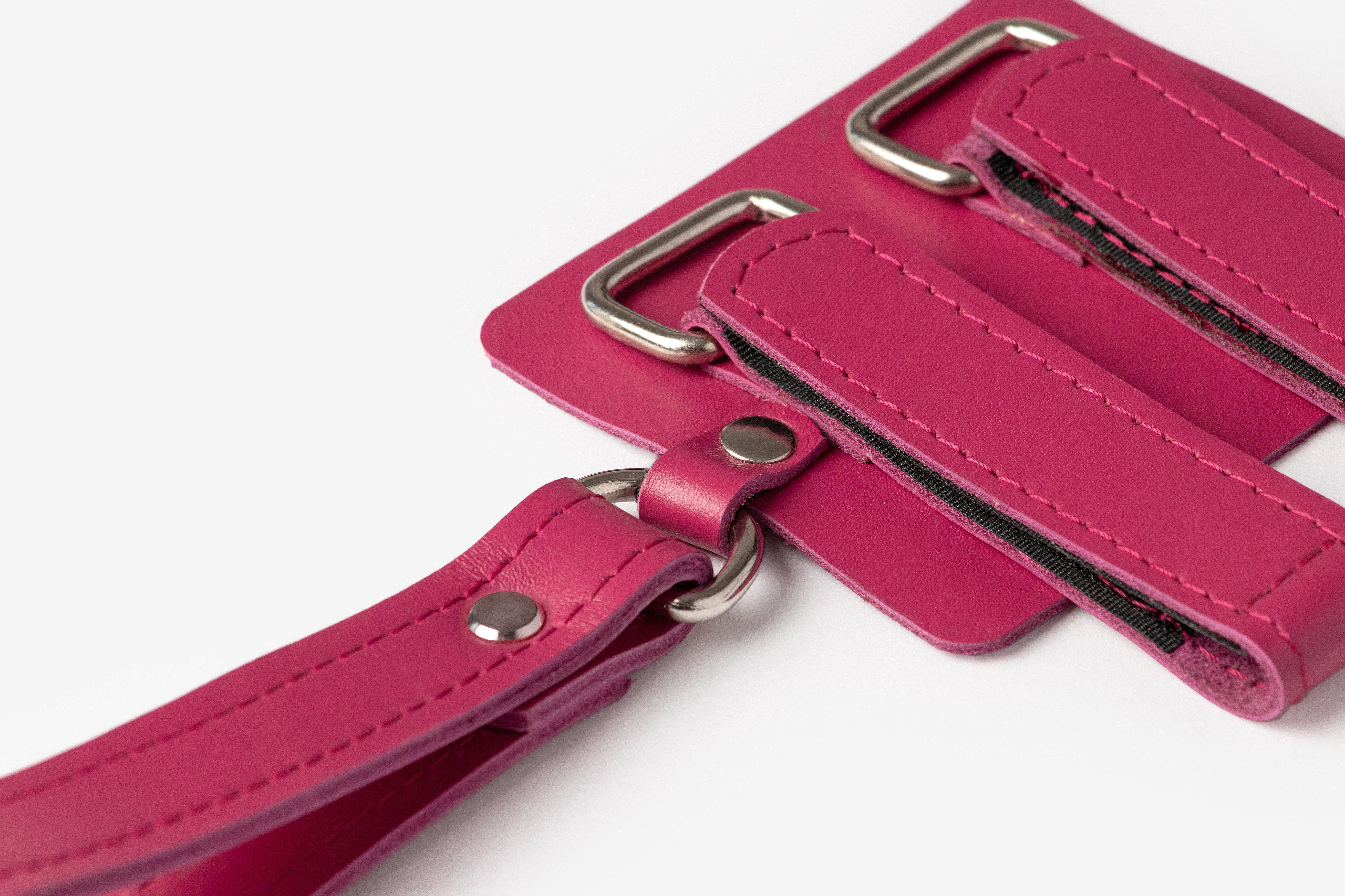 Detachable leather lanyard for walking cane handle