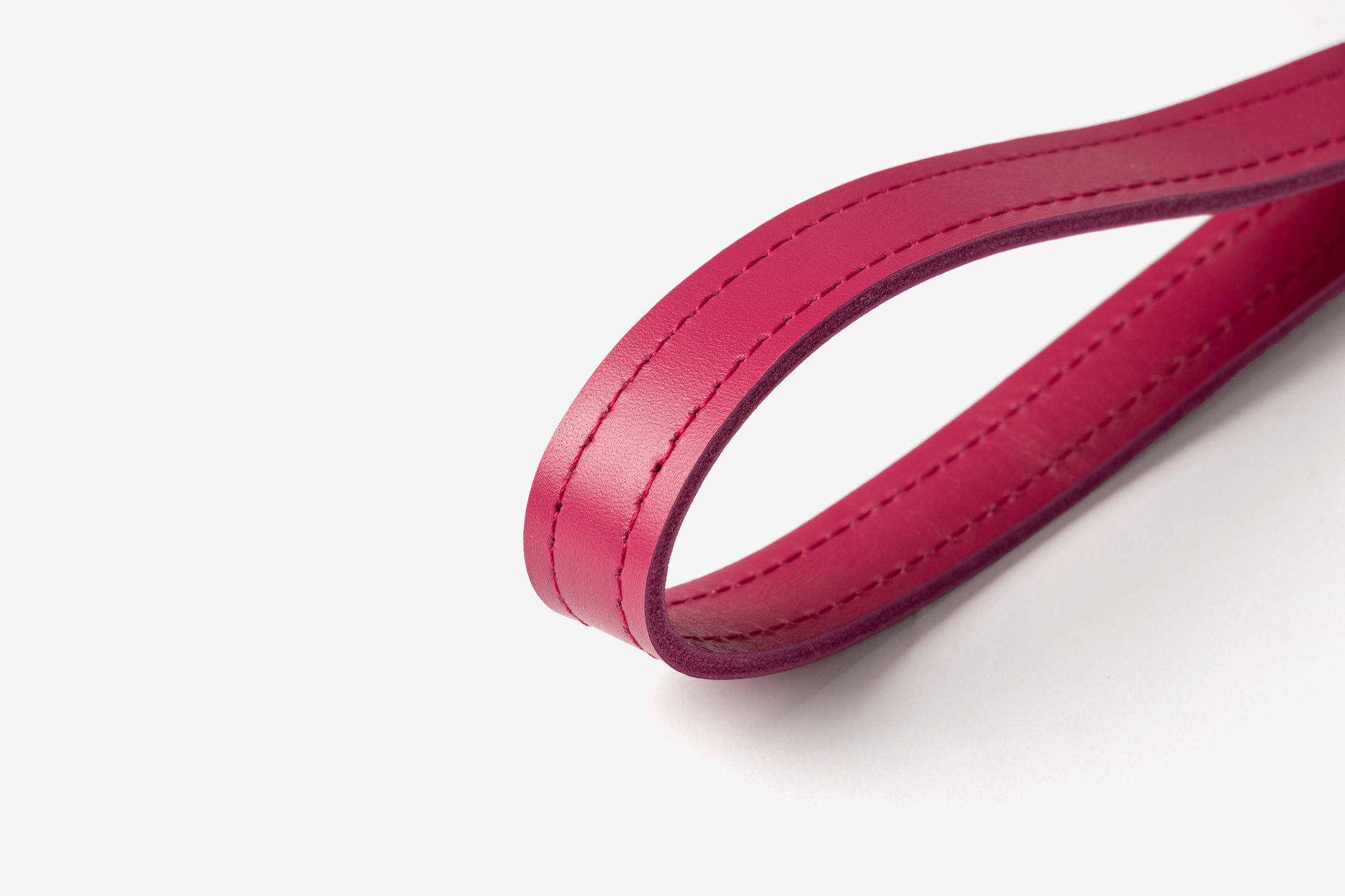 Universal fit leather strap for ergonomic canes