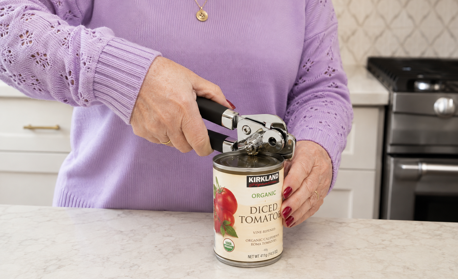 comfortable grip can opener for seniors